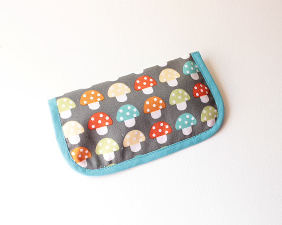 Mushrooms Eyeglass Case Pattern