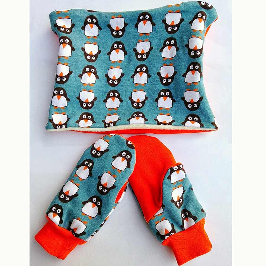 Astronaut Mittens & Neck Warmer Pattern