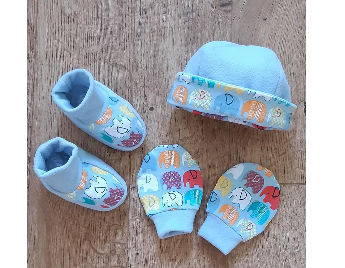 Baby Hat, Mittens, & Booties Pattern (Tiny Set)