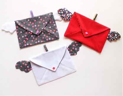 Wingy Fabric Envelope Pattern