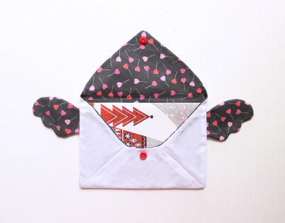 Wingy Fabric Envelope Pattern