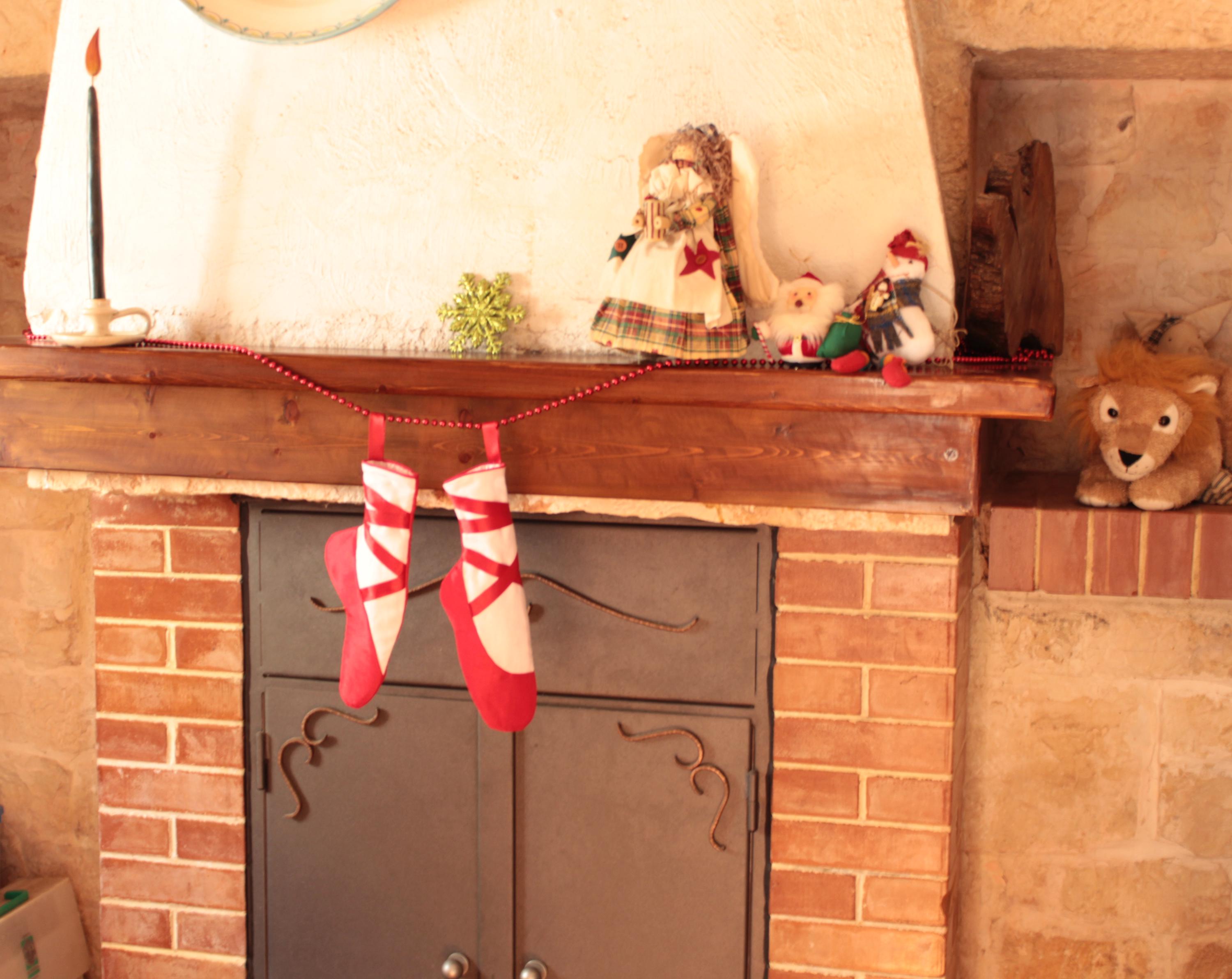 Red Shoes Christmas Stockings Pattern